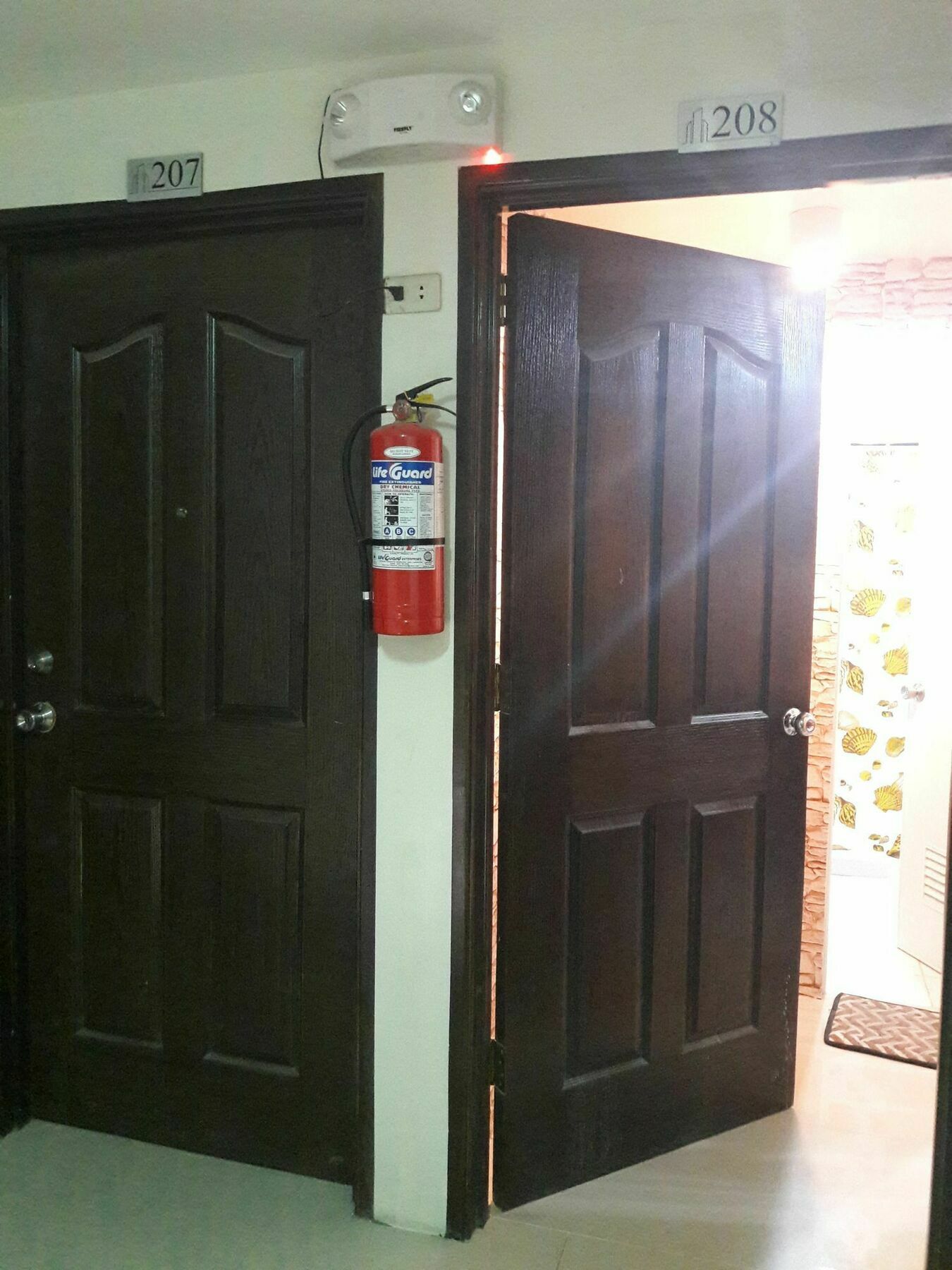 Kassel Del Amor Transit Airport Lodge Paranaque City Esterno foto